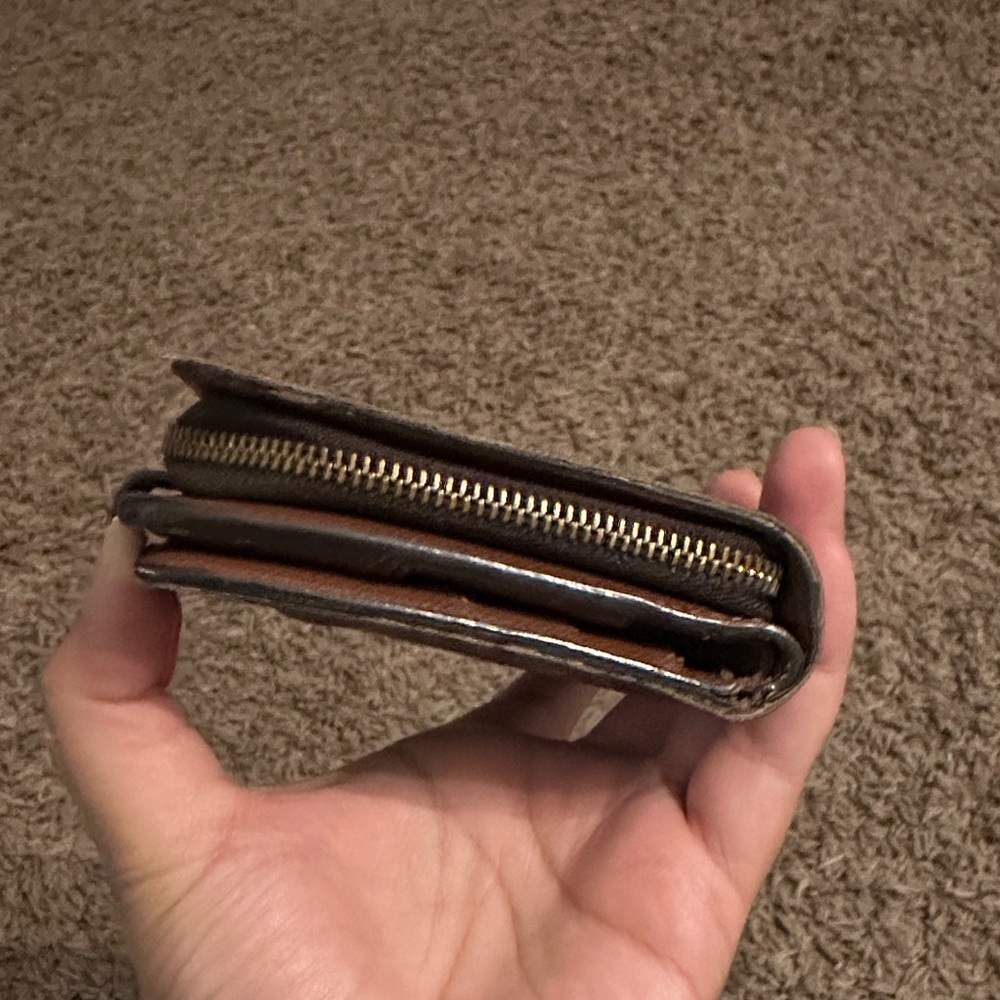 Louis Vuitton Monogram Brown Wallet - Picture 4 of 8